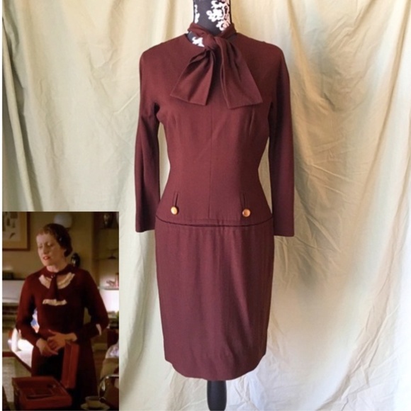 Vintage Dresses & Skirts - Vintage 1950's William Fox Scarf Wiggle Dress M